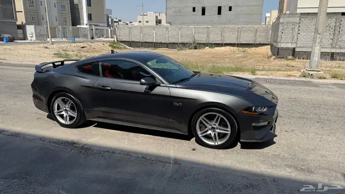 للبيع فورد موستينج بيرفورمانس بكج 2020 بحالة الوكاله 11