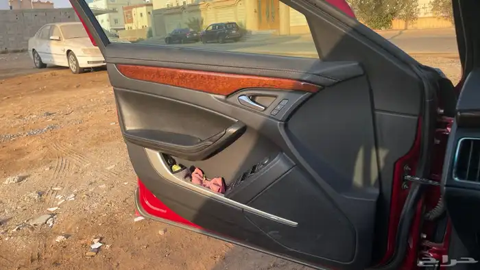 كاديلاك CTS 2013 للبيع او للبدل 16