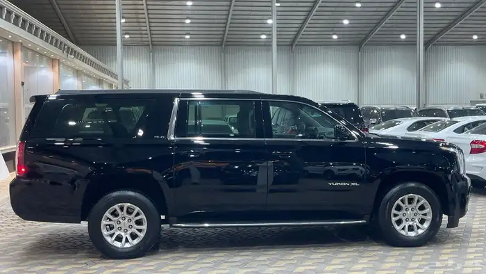 جمس يوكن موديل 2020 فئة SLE بدون دبل 5