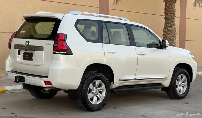 تويوتا- برادو-2022-TXL-نص فل - بنزين-V6-قمه النظافه 3