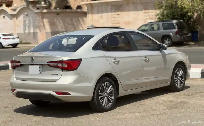 MG   5   2022   فل كامل السعر 28500 الف 8