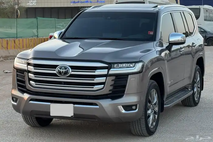 تويوتا فكسار اعلئ فئه 2023 بنزين 2 تيربو 2