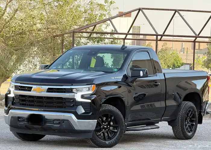 شفروليه سلفرادو 2023 LT ممشى (42) الف 10