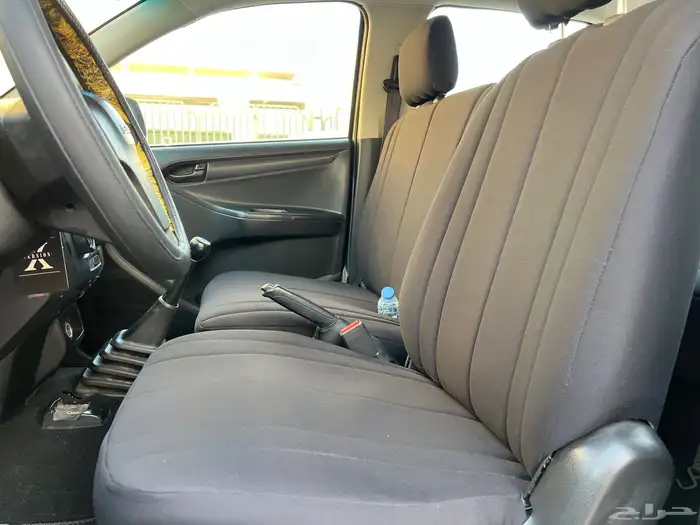 ايسوزو ديماكس موديل 2014 نظيف 20