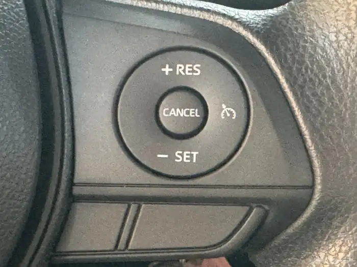 تويوتا كورولا ستاندر 1.6 بريمي 2025 نظام 50-50 12