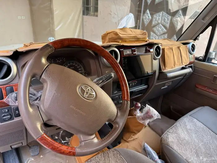 للبيع شاص تويوتا 2016 17