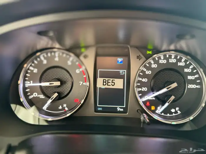 تويوتا هايلوكس S-GLX بريمي بنزين 2.7 فل كامل دبل بصمة 14