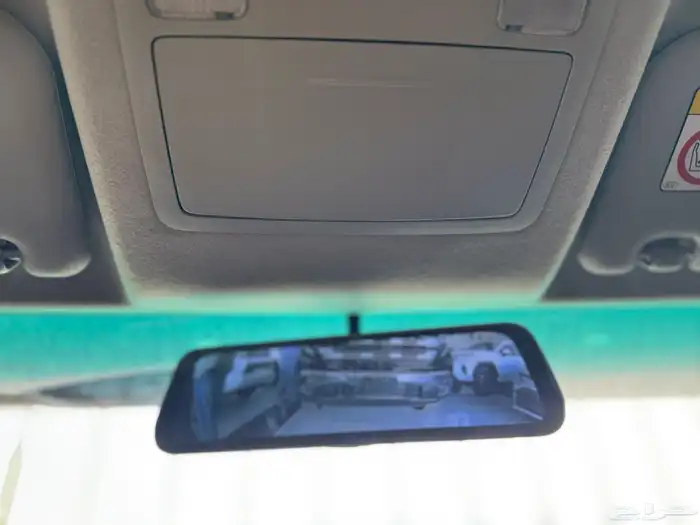 تويوتا هايلوكس S-GLX بريمي بنزين 2.7 فل كامل دبل بصمة 11