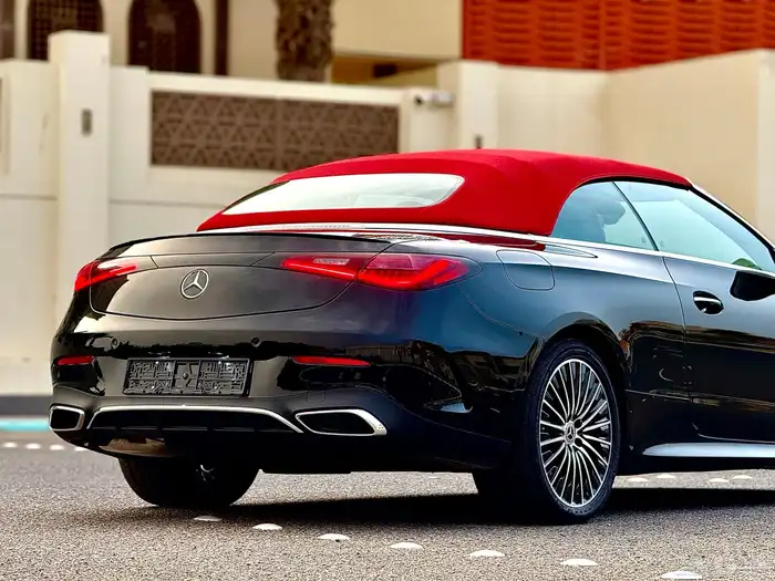 مرسيدس CLE 200 AMG كشف موديل 2024 اصفار (طلبية خاصة) 4