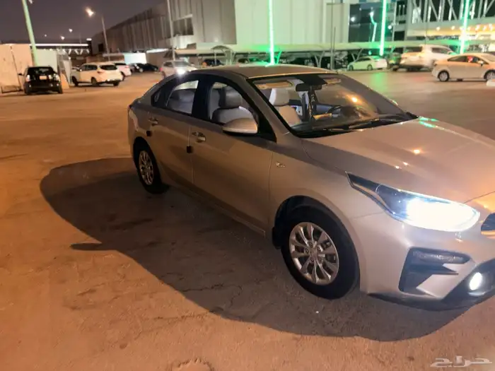 كيا سيراتوا 2020 استاندر 85000الف كيلو 0