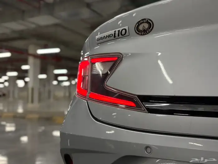 للبيع هيونداي i10 2023 فضي نظيفه 16