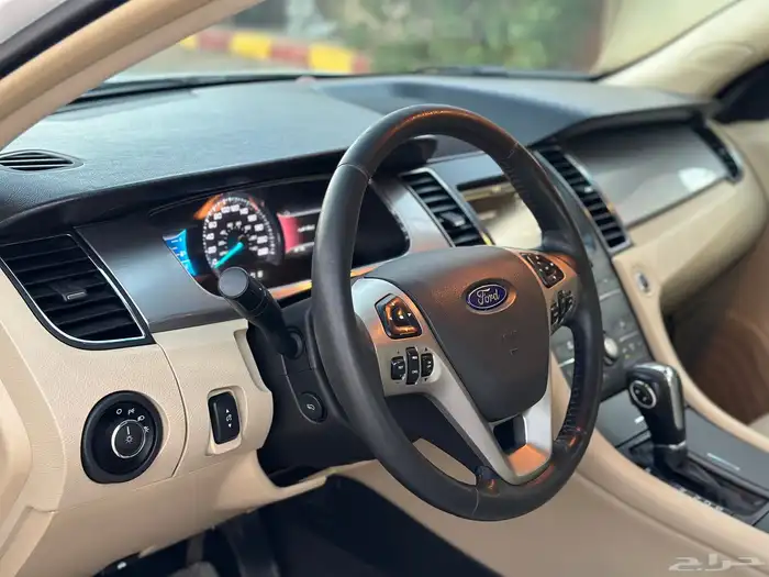 فورد تورس موديل 2015 سعودي نص فل بصمة 8