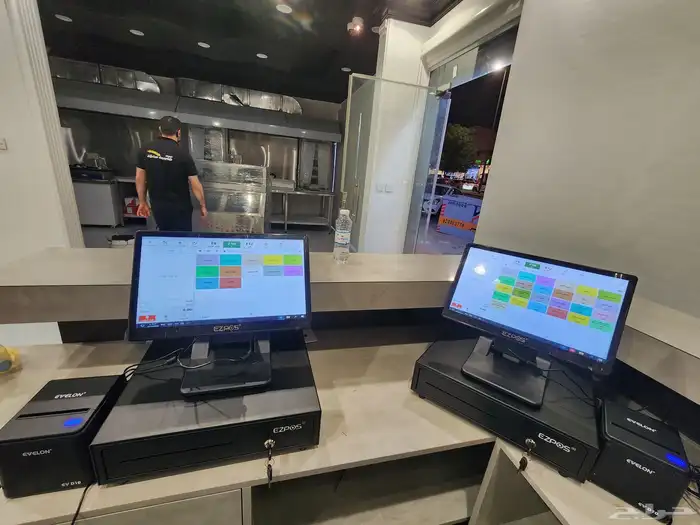 كاشير لمس مع درج وطابعة وبرنامج بموصفات عالية بل الربط 8