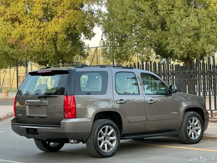 جمس يوكن SLT موديل 2013 سعودي فل كامل بدون دبل 4