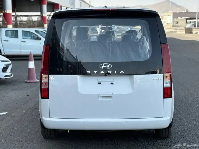 هونداي ستاريا ديزل 9 راكب موديل 2025 اقل سعر 2