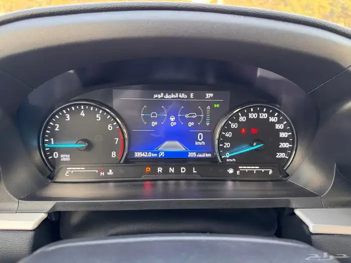 اكسبلورر 2022 فل XLT دبل جلد بانوراما عداد قليل 49