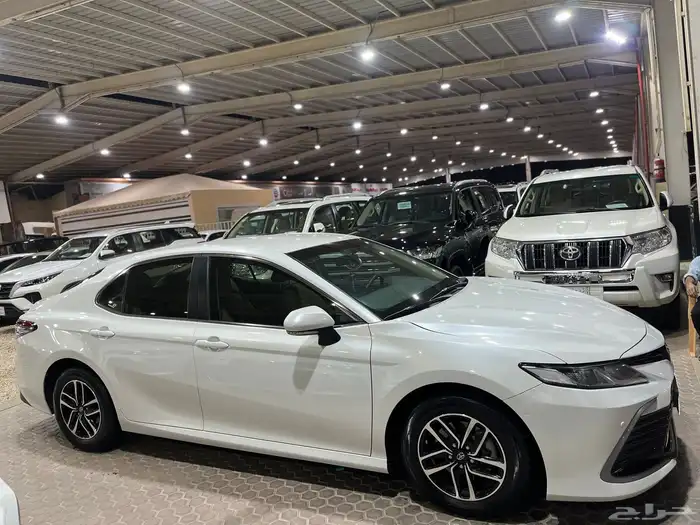 تويوتا كامري 2023 LEسعوديه 11