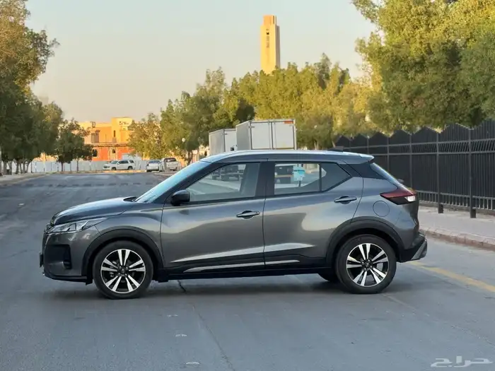 نيسان كيكس نص فل 2023 6