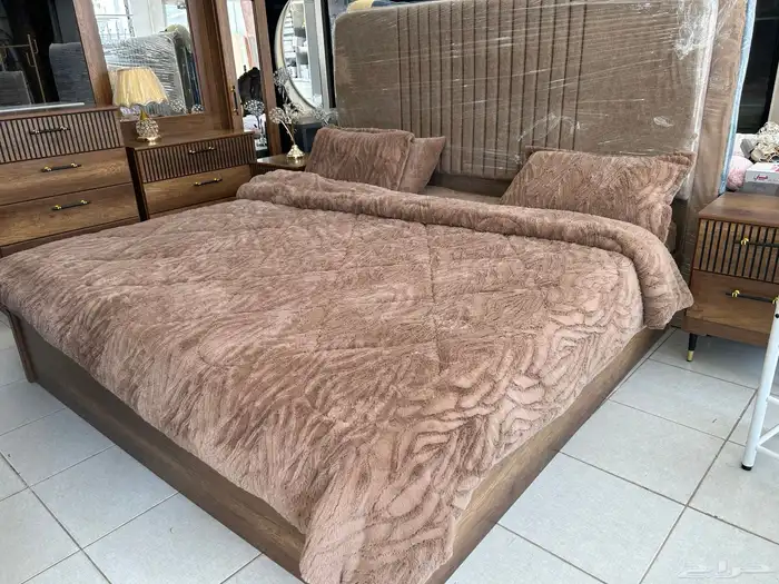 غرفة جاهز وفيه وتفصيل 0