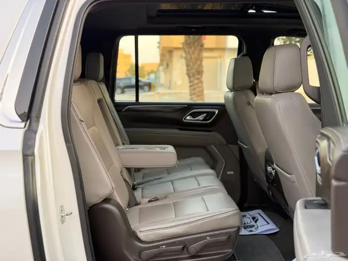 يوكن 2021 SLT طويل فل كامل 24