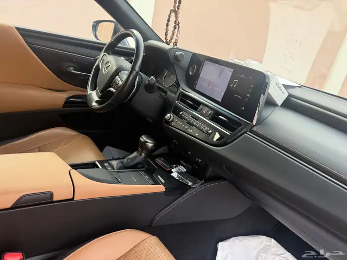 لكزس_ES300H_2022 42