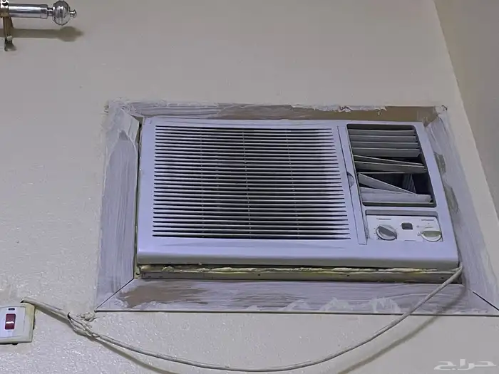 مساند مشب و فرشه و بتجاز و دولاب مطبخ و اربعه مكيفات 4