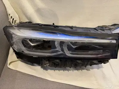 للبيع شمعة BMW730 2022 وشمعة لكزز NX350 2025 index