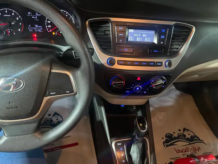 سيارة اكسنت ابيض 2021 4