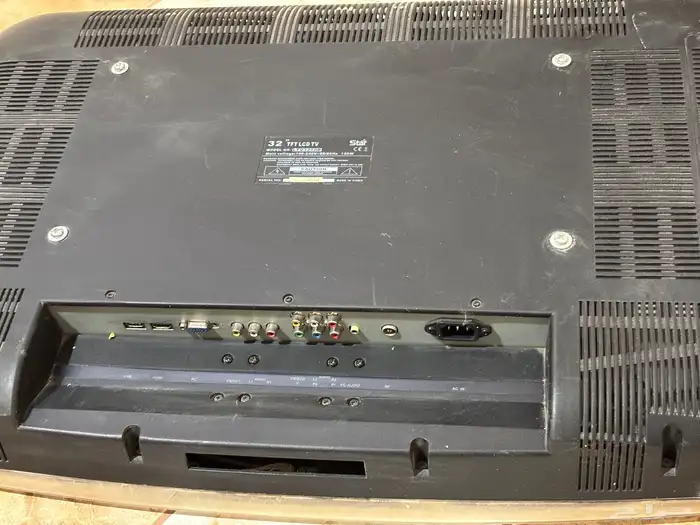 تلفزيون قديم غير ذكي 32 بوصة 8