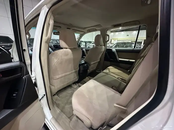 تويوتا برادو موديل 2013 فل كامل 6 سلندر نظيف 8