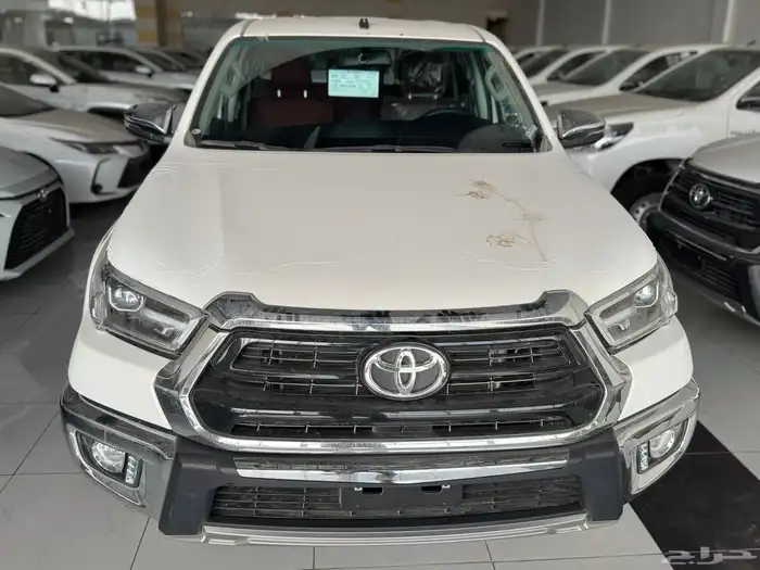 تويوتا هايلوكس S-GLX بريمي بنزين 2.7 فل كامل دبل بصمة 0