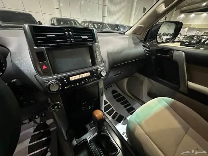 تويوتا برادو موديل 2013 فل كامل 6 سلندر نظيف 16