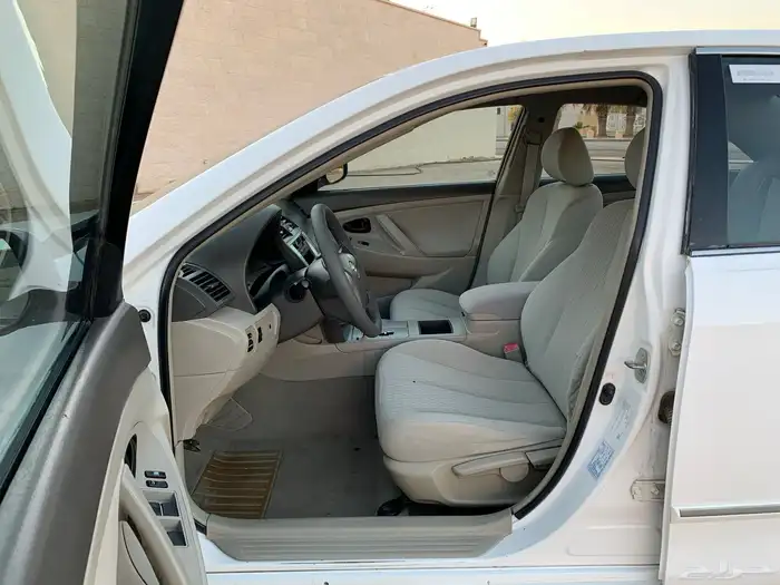 كامري 2010 .. مبيعات حكومية .. 24