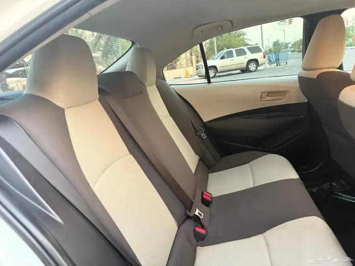 للبيع كورولا بحالة ممتازة جدا 27