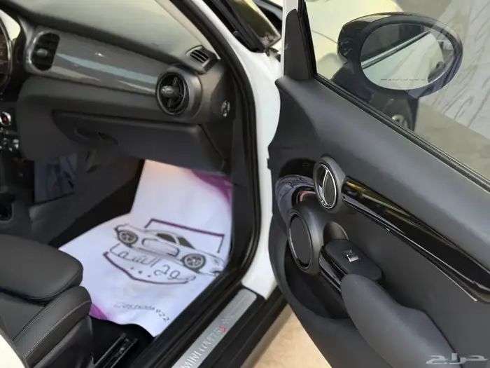 ميني كوبر S 2023 على الضمان 21