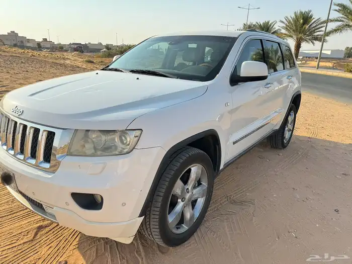 جراند شيروكي 2012 8