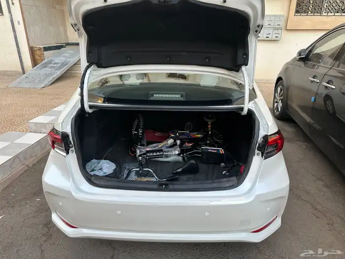 تيوتا كورولا 2020 ممشي 147 شاص ومكينه وجير علي الشرط وكاله 1