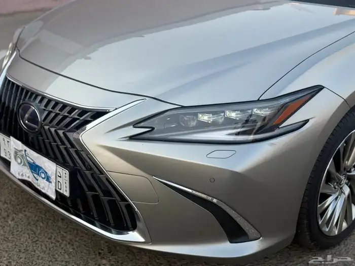 لكزس_ES300H_2022 35