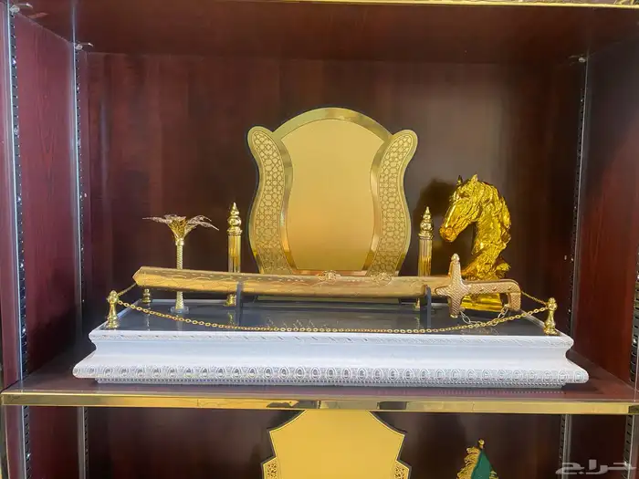 دروع تذكاريا وهدايا مدرسية 17