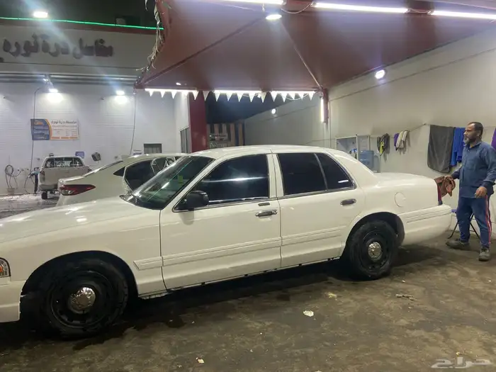 فورد فكتوريا للبيع 2