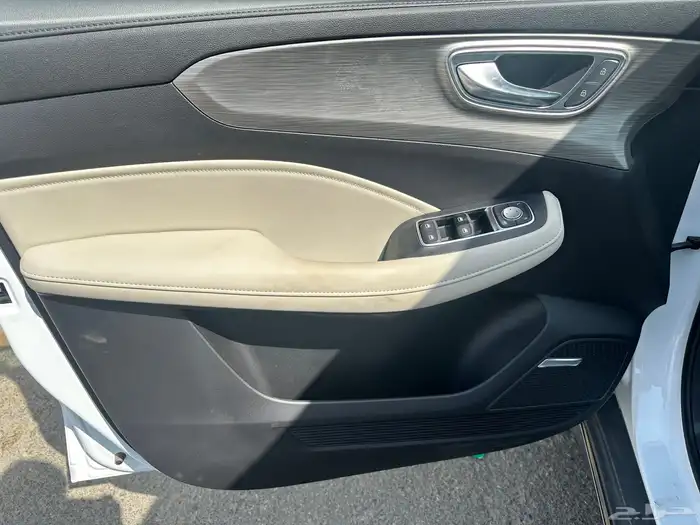 ام جي RX5 كمفورت 2023 ابيض رمادي الناغي عرض خاص 7