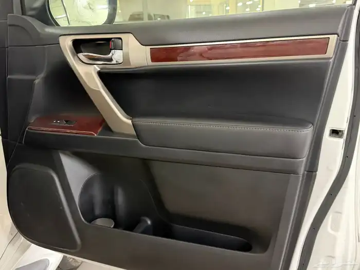 جيب لكزس GX460 2014 31