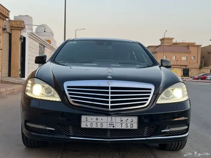 مرسيدس بانوراما S300 2013 فل كامل نظيف للبيع 3