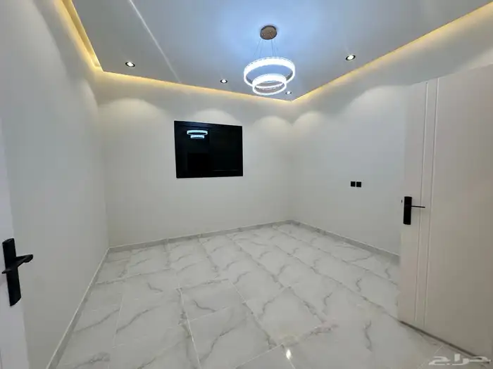 شق ارضيه للبيع بحي الصفا موقع مميز قريب المسجد والخدمات 4