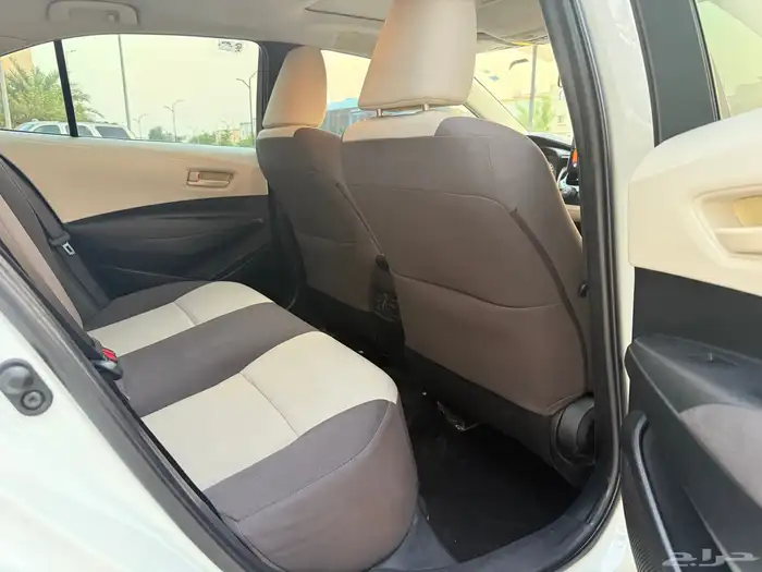 للبيع كورولا بحالة ممتازة جدا 22