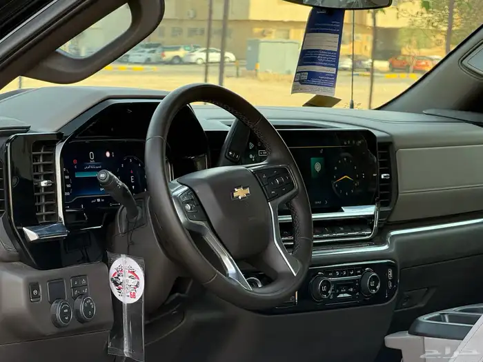 شفروليه سلفرادو 2023 LT ممشى (42) الف 14