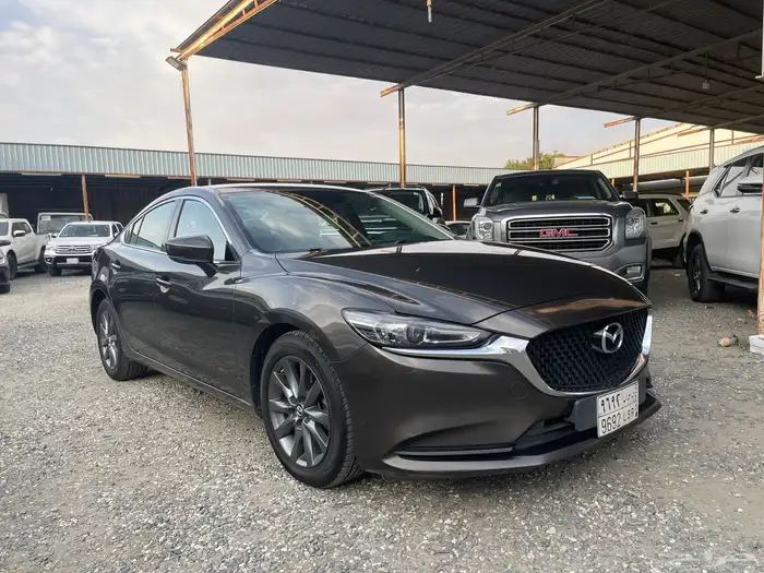 مازدا 6 سيدان 2023 نص فل جلد نظيفه جدا 1