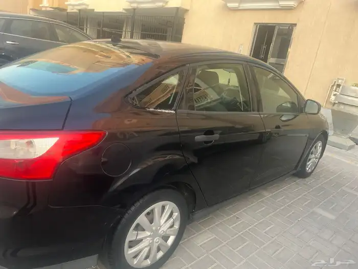 فورد فوكس موديل 2012 للبيع 7