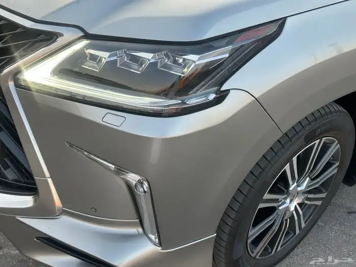 جيب لكزس مديل 2019 19