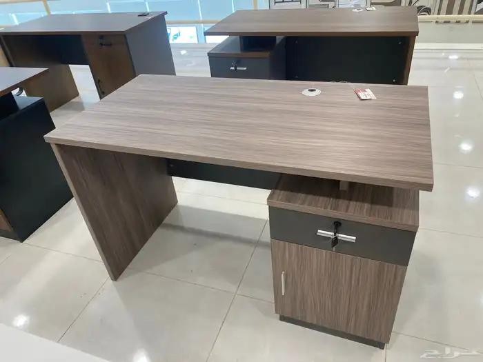 طاولة شاي. كراسي شبك دوار وثابت كرسي جلد دوار وثابت 6